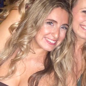 Meet your Posher, Karinna